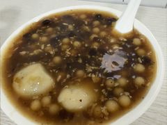 -罗子龙罗家桂花汤圆(曹都巷店)