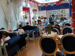 -米娜凯威少儿礼仪艺术教育(南海新凯广场店)