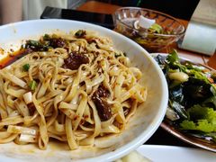 李与白杂酱面-李与白包子铺(桐梓林店)