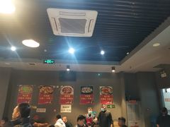 大堂-范贤光鸡公煲(平乐园总店)