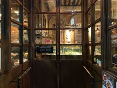 -The Coffee Academïcs(铜锣湾店)