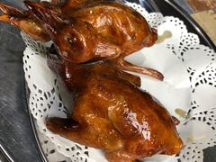 红烧乳鸽-石岐乳鸽村(南海第三分店)