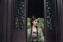 -琳琅阁汉服体验馆