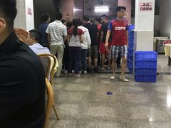 -标记美食新鲜猪杂(兴南大道店)