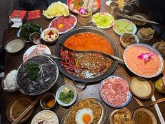 -萍姐火锅·公路夜市(武汉首店)