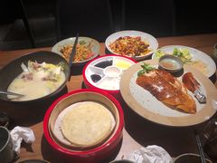 桂花香烤鸭-青年公社烤鸭(宝杨宝龙广场店)