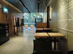 -麦当劳(徐汇漕溪北路百脑汇店)