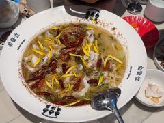 -渔语鱼酸菜鱼新川菜(来福士店)