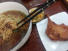 -百年老字号·观振兴蟹黄面·三虾面·苏式面(观前街富仁坊巷店)