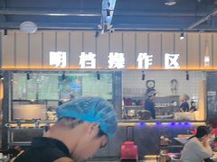 -老船舫·现做活鲜鱼馆(东郊记忆店)