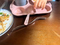 -卡普里披萨·牛扒·下午茶