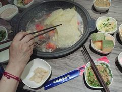 -秦妈火锅(仁泰里店)