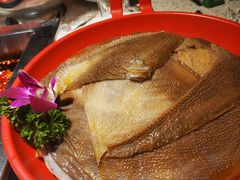 -二荆条·蜀鲜汇城市森林火锅