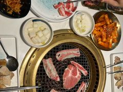 -炙城·韩式烤肉(南京东路店)