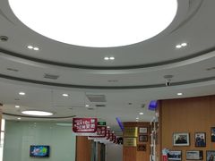 -雅悦齿科(顾村公园店)