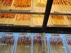 -哈尔滨小酒馆·鲜肉现穿自助烧烤(康新花园店)