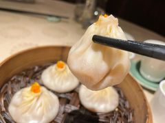 蟹粉小笼-成隆行·蟹王府(九江路店)