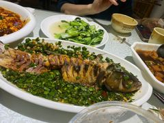 -华光驿站私房菜·黑金冠