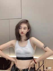 -时尚殿堂明星门店