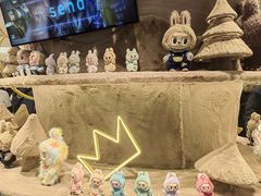 -泡泡玛特POPMART(国金街店)