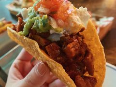 -Famous肥猫墨西哥音乐餐吧(五棵松华熙LIVE店)