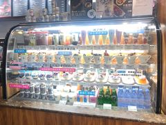 零售区-Blueglass酸奶(华贸购物中心店)