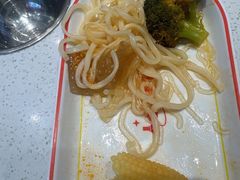 -龍歌自助小火锅(市北CBD万达店)