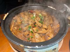 -魏铭鱼头捞饭(晋阳路店)