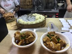 -凤起龙游老面包子(凯德晶品店)