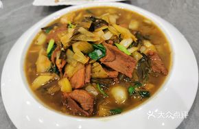 Homemade Sichuan-style Pickled Cabbage and Beef