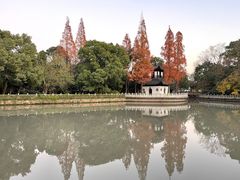 -汇龙潭