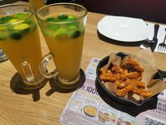 -必胜客(新中纬店)