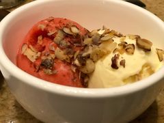 哈根达斯雪糕球-松山湖凯悦酒店·Café自助餐厅·周末火舞秀表演