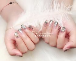 -夏花美甲美睫