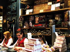 -九又四分之三站台哈利波特商店