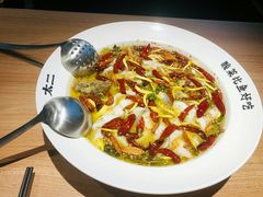 老坛子酸菜鱼-新太二·鲜料川菜(东汇城店)