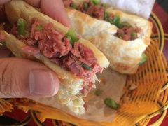 -秦小龙驴肉火烧馆