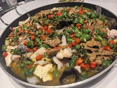 -钟记陕南菜·煎锅鱼(红专南路店)