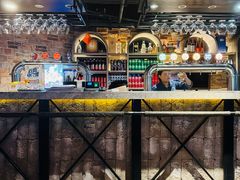 -麦凯伦烧烤·精酿超级工厂店(金桥总店)