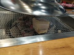 -肉甲韩国木炭烤肉(新壹街1店)