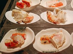 -雍容荟帝王蟹活龙虾展台自助(IFS黑金店)