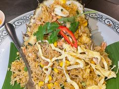 -大头虾越式风味餐厅(光明广场店)