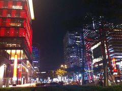 -诚品(信义店)