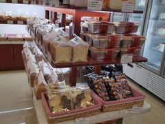 -红宝石·鲜奶小方·海派西点房(莘庄龙之梦店)