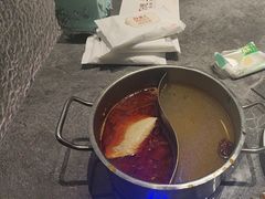 -德天肥牛海鲜火锅(城西银泰店)