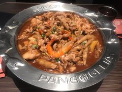 -胖哥俩肉蟹煲(湖滨银泰in77店)