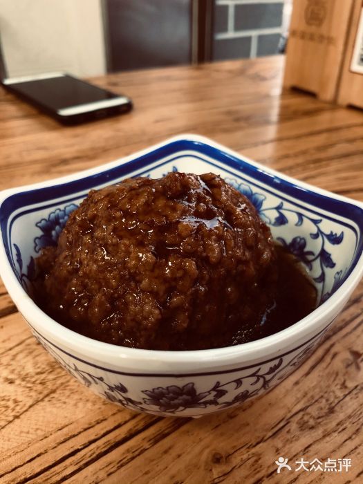 盛京美食佳坛肉馆(沈阳总店)四喜丸子图片