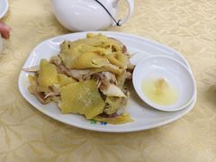 招牌手撕鸡-醉贤居