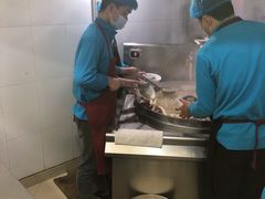 -郝刚刚羊杂割(柳巷店)