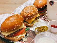 -The Habit Burger Grill 哈比特汉堡(爱琴海店)